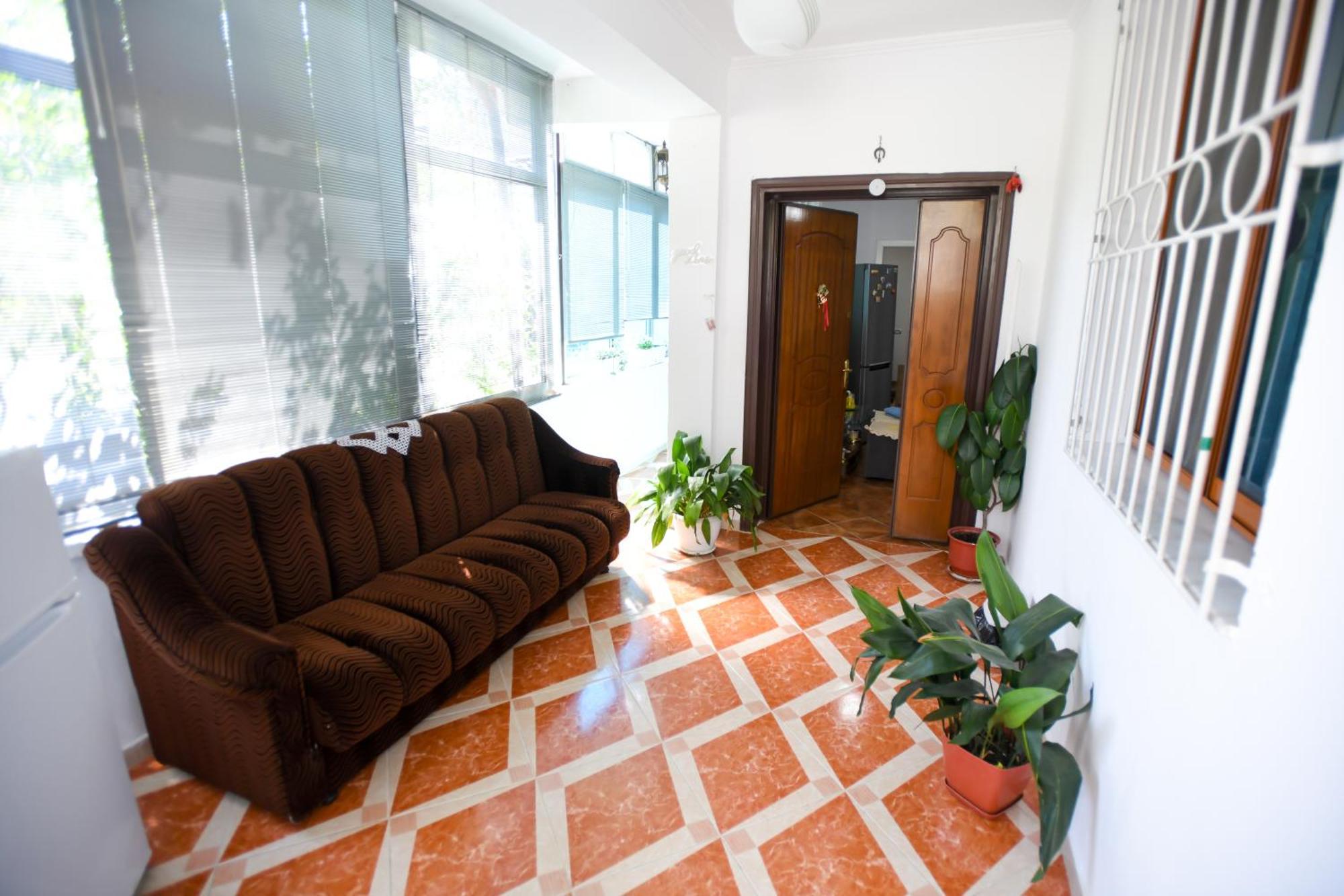 Guest House Flowers Berat Ngoại thất bức ảnh